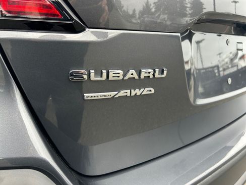 Used 2023 Subaru Outback Premium AWD/4WD image 34