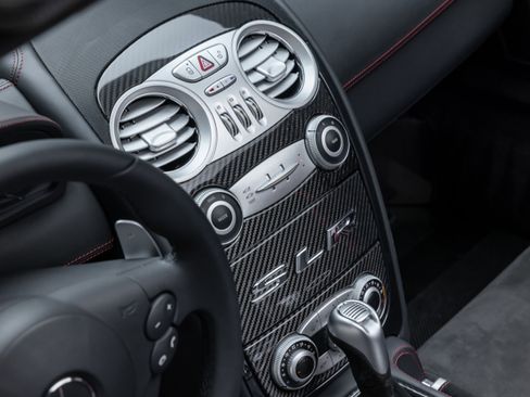 Used 2009 Mercedes-Benz SLR image 22
