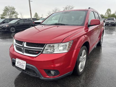 Used 2012 Dodge Journey SXT w/ Popular Equipment Group AWD/4WD image 2