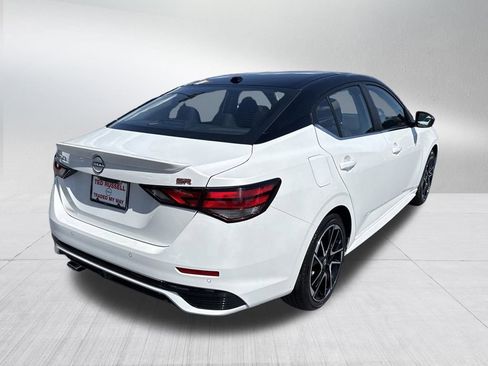New 2025 Nissan Sentra SR FWD image 6