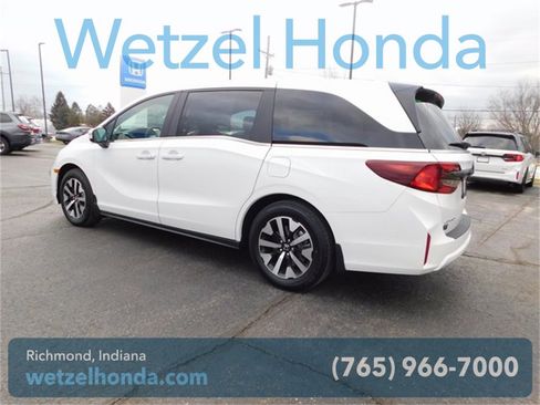 New 2026 Honda Odyssey EX-L image 5