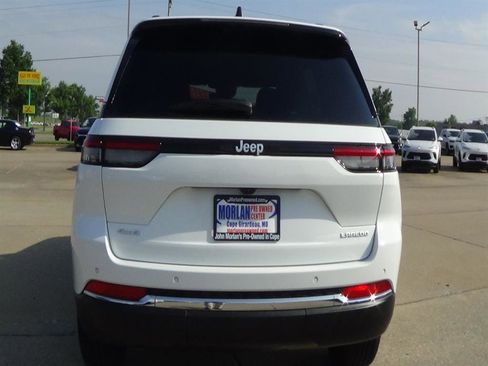 Used 2023 Jeep Grand Cherokee 4WD 4xe image 7