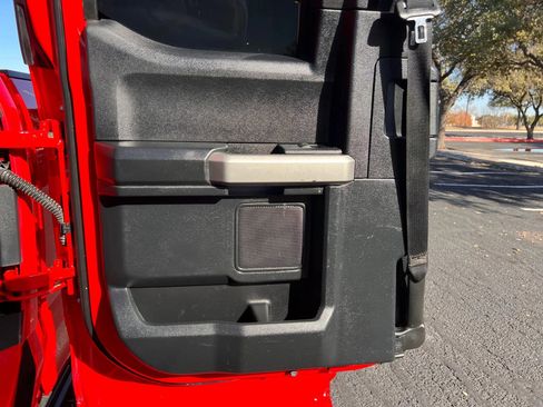 Used 2021 Ford F350 Lariat w/ Chrome Package image 13