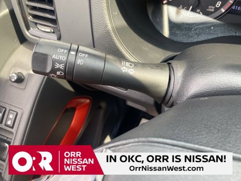 Used 2022 Nissan Frontier Pro-X image 29