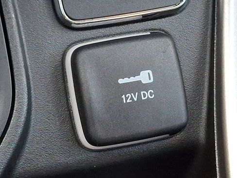 Used 2018 Jeep Compass Sport AWD/4WD image 21