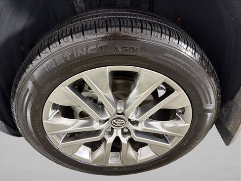 Used 2024 Toyota RAV4 LE FWD image 11