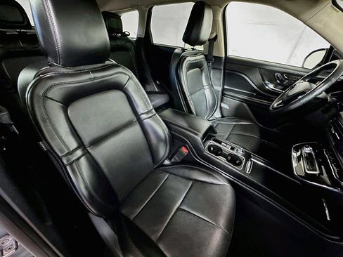 Used 2023 Lincoln Corsair Reserve AWD/4WD image 27