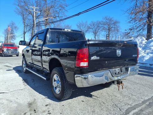 Used 2014 RAM 3500 SLT w/ Luxury Group image 4