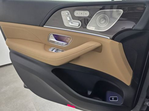 New 2026 Mercedes-Benz GLS 450 4MATIC image 19