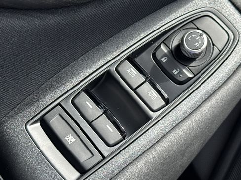 New 2025 Subaru Outback Premium image 24