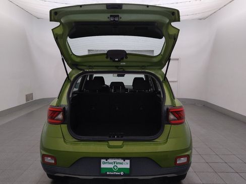 Used 2023 Hyundai Venue SEL FWD image 29