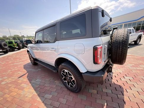 Used 2024 Ford Bronco Outer Banks AWD/4WD image 32