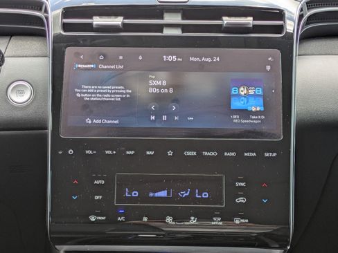 Certified 2024 Hyundai Tucson SEL w/ Convenience Package FWD image 14