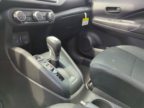 Used 2024 Nissan Kicks S FWD image 15