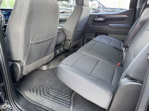 Used 2023 Chevrolet Silverado 1500 RST AWD/4WD image 30
