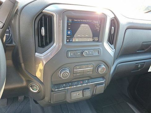 New 2026 Chevrolet Silverado 1500 Custom w/ Rally Edition image 5