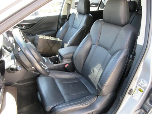 Used 2022 Subaru Outback Limited XT AWD/4WD image 21