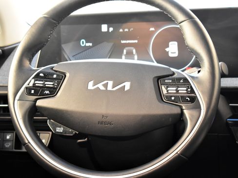 Used 2022 Kia EV6 Wind w/ Wind Technology Package image 31