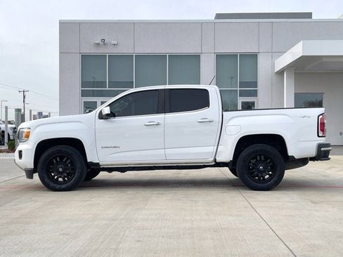Used 2018 GMC Canyon SLT w/ Driver Alert Package image 3