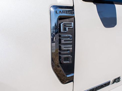 Certified 2017 Ford F250 Lariat w/ Chrome Package image 10