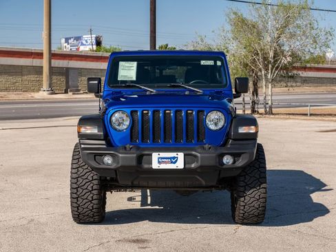 Used 2020 Jeep Wrangler Unlimited Sport AWD/4WD image 2