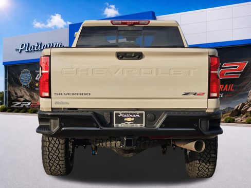 New 2026 Chevrolet Silverado 2500 ZR2 AWD/4WD image 8