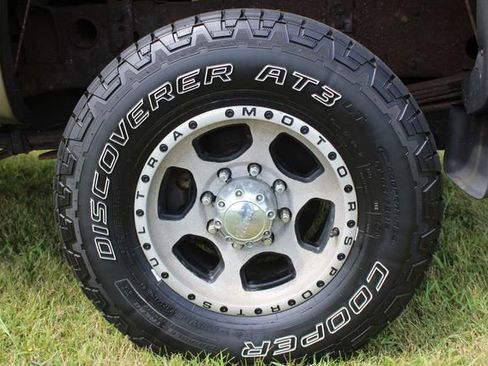 Used 2006 GMC Sierra 2500 SLE w/ Heavy-Duty Power Package image 24