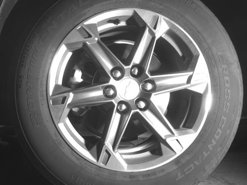 Used 2025 Chevrolet Blazer LT FWD image 12