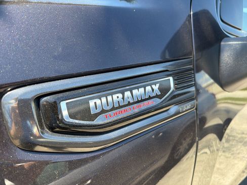 Used 2024 GMC Sierra 1500 AT4 w/ Technology Package image 7