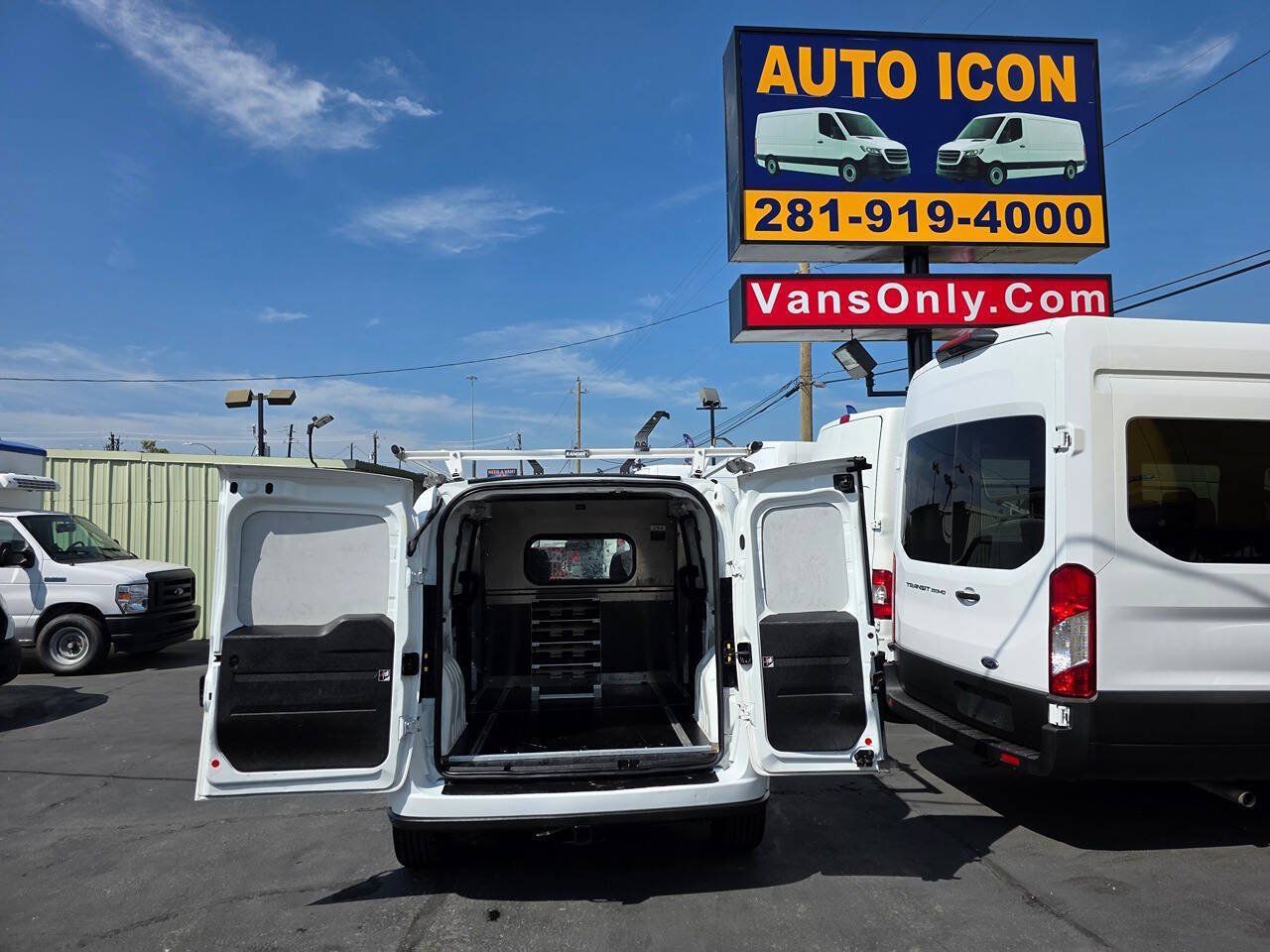 Used 2022 RAM ProMaster City Tradesman FWD image 13