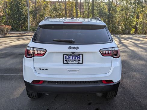 New 2026 Jeep Compass Latitude image 6