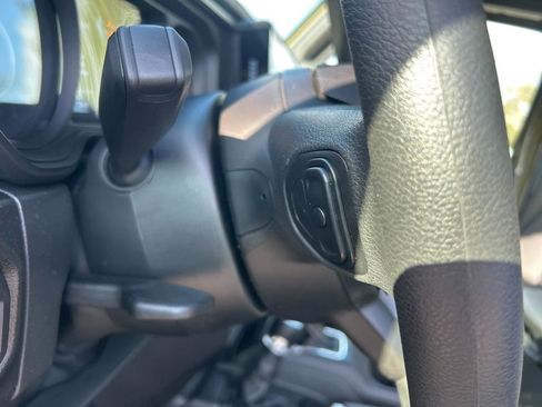 New 2026 Jeep Gladiator Sport AWD/4WD image 36