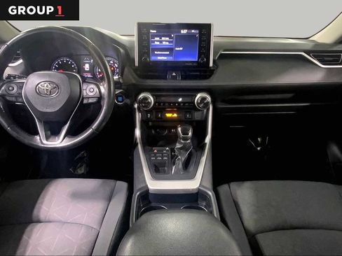 Used 2019 Toyota RAV4 XLE w/ Convenience Package AWD/4WD image 16