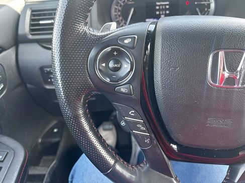 Used 2021 Honda Ridgeline Black Edition image 24