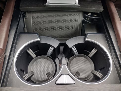 Used 2020 Mercedes-Benz GLE 350 4MATIC image 34