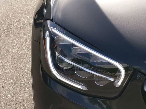 Certified 2021 Mercedes-Benz GLC 300 4MATIC image 7