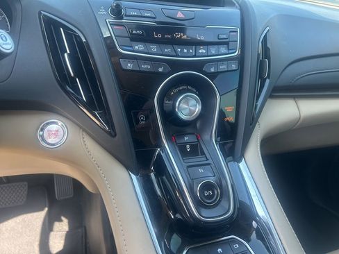 Used 2024 Acura RDX SH-AWD w/ Advance Package image 8