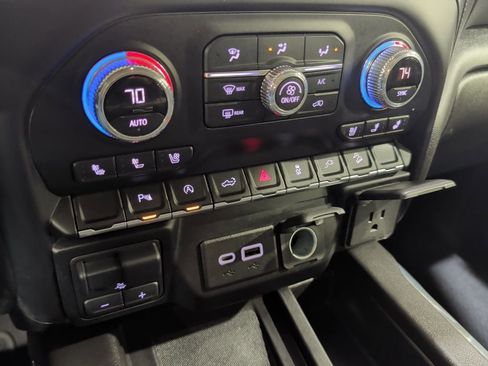 Used 2022 GMC Sierra 1500 Denali image 24