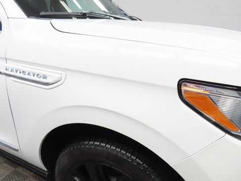 Used 2024 Lincoln Navigator L Reserve w/ Equipment Group 201A image 37