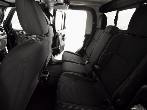 Certified 2021 Jeep Gladiator Sport w/ Quick Order Package 24Q 80Th image 18