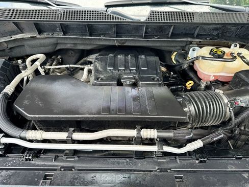 Used 2021 Chevrolet Silverado 1500 RST RWD image 29