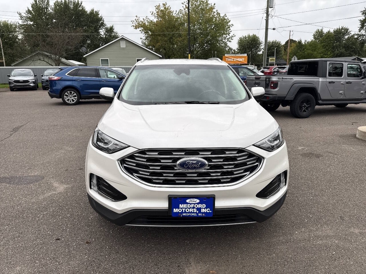 Used 2019 Ford Edge SEL w/ Equipment Group 201A AWD/4WD image 8