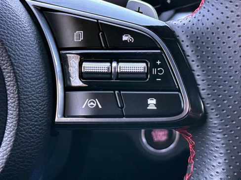 Used 2023 Kia Forte GT image 17