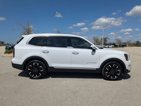Certified 2024 Kia Telluride SX Prestige image 4