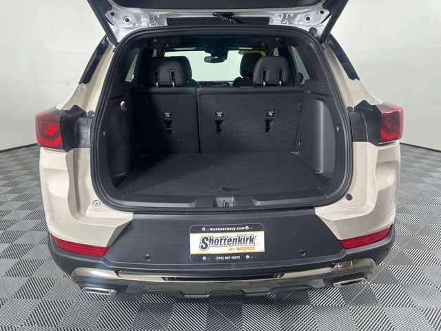 New 2026 Chevrolet TrailBlazer ACTIV w/ Convenience Package FWD image 12