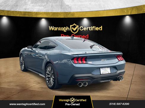 Used 2024 Ford Mustang GT Premium image 4