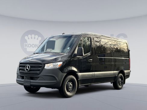 New 2025 Mercedes-Benz Sprinter 2500 image 1