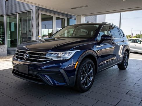 Used 2023 Volkswagen Tiguan SE image 10