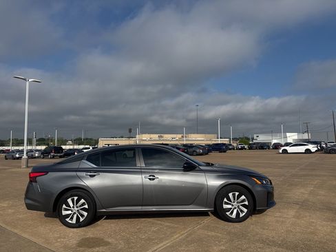 Certified 2025 Nissan Altima 2.5 S image 27