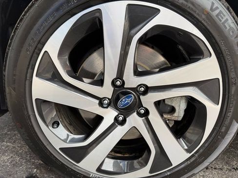 Used 2021 Subaru Legacy Touring XT image 9